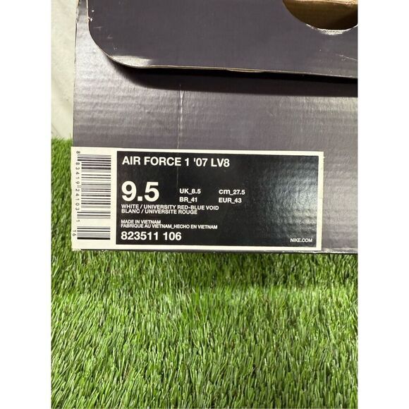 Size 9.5 - Nike Air Force 1 07 LV8 Chenille Swoosh White Navy Red Men’s - Picture 8 of 8